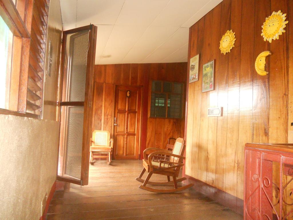 Cabinas Leyko Сан-Карлос Номер фото