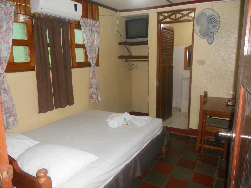 Cabinas Leyko Сан-Карлос Номер фото